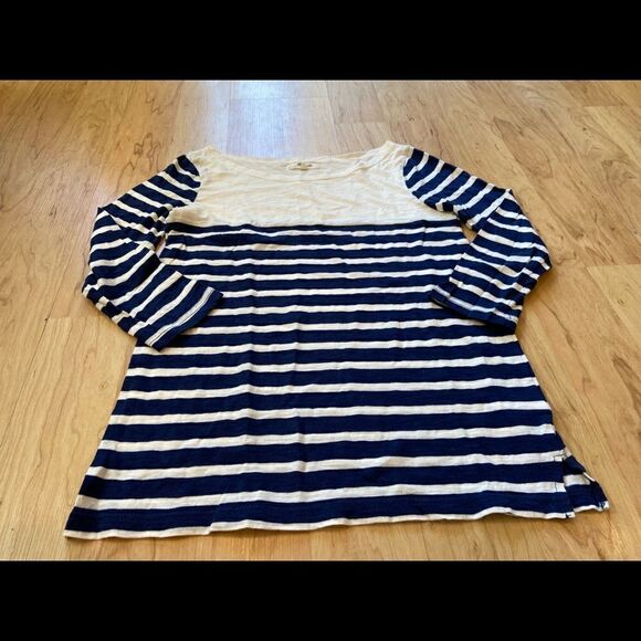 Madewell navy and white horizontal stripe shirt - Picture 2 of 3